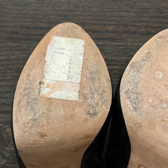 Coach women’s leather booties-Authentic-EUC - Picture 14 of 15